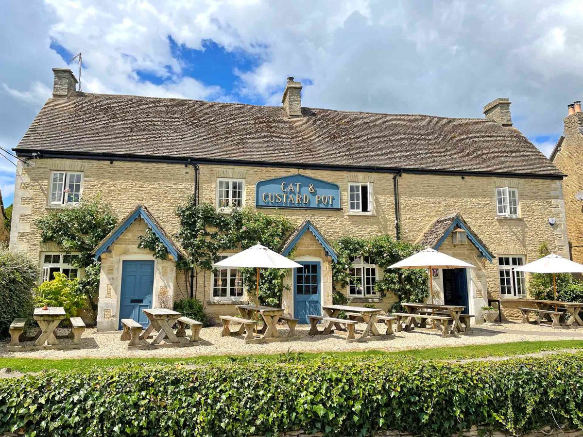 The Cat &Amp; Custard Pot Inn, Shipton Moyne